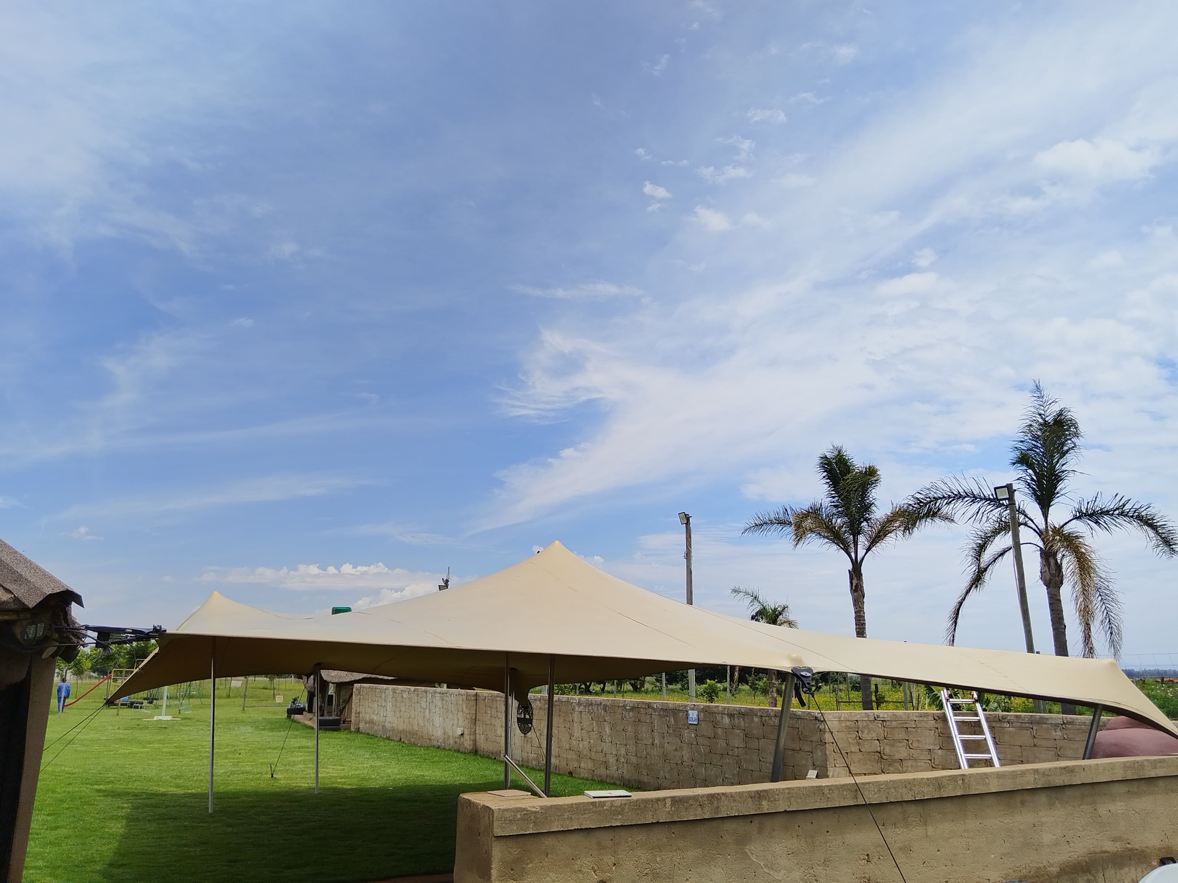 Garden Stretch Tent